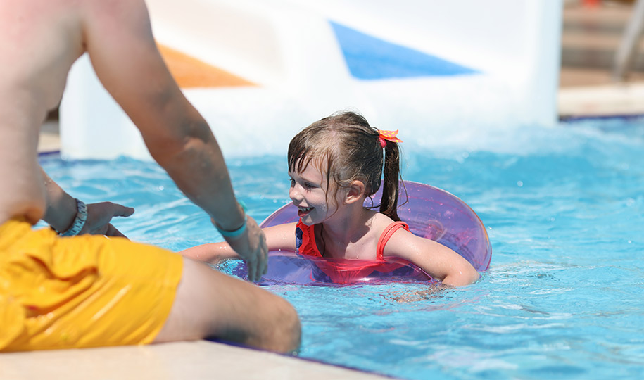 Pool Safety Checklist: The Ultimate Guide for Homeowners